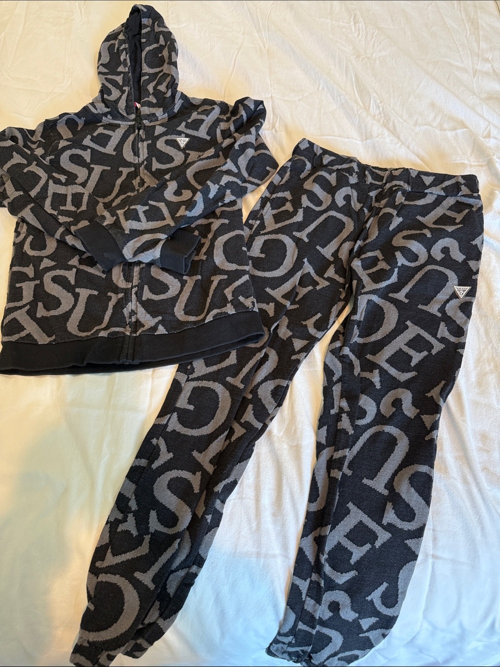 Guess Black & Gray Logo Knit Kids jogger set